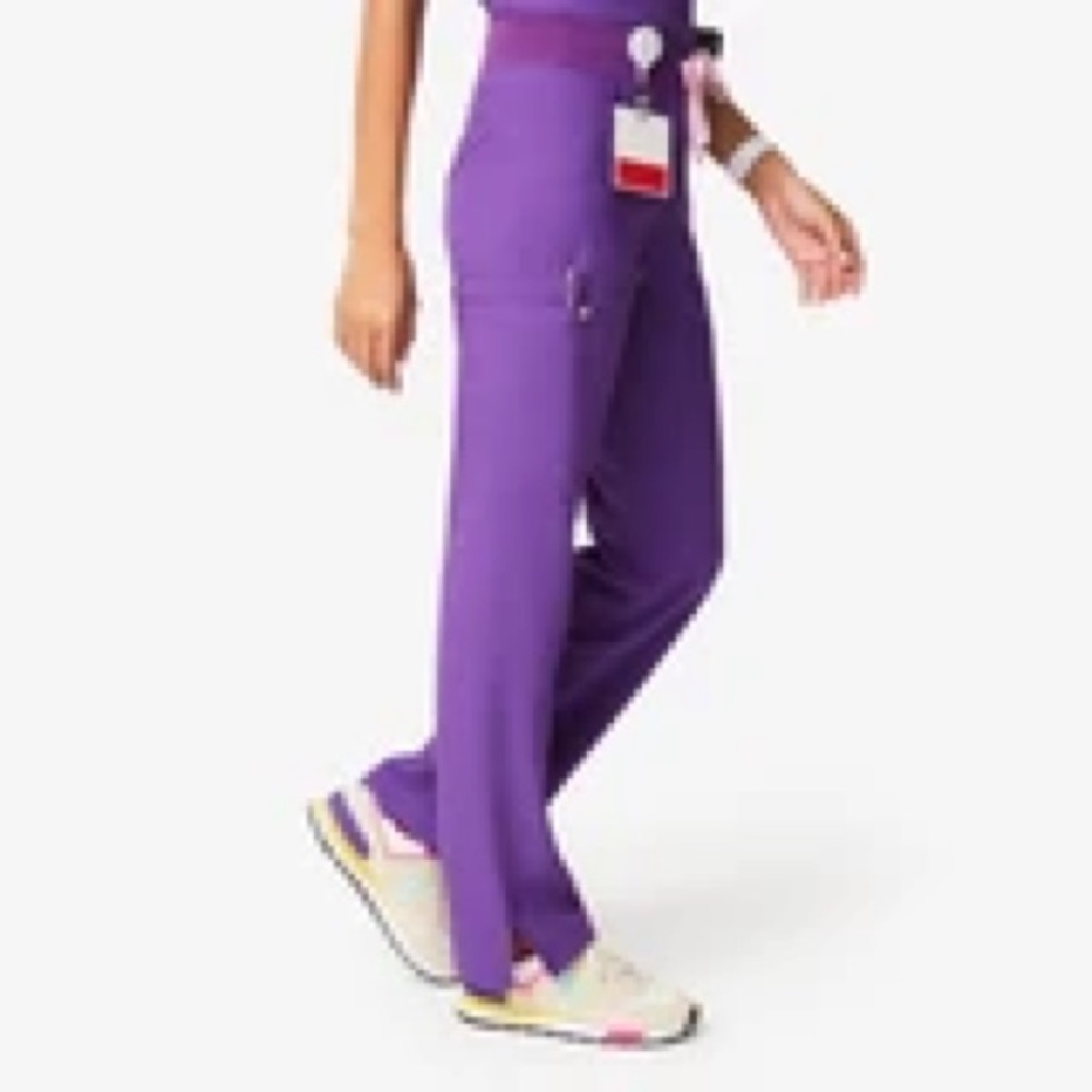 Figs Violet Scrub Cargo Pant